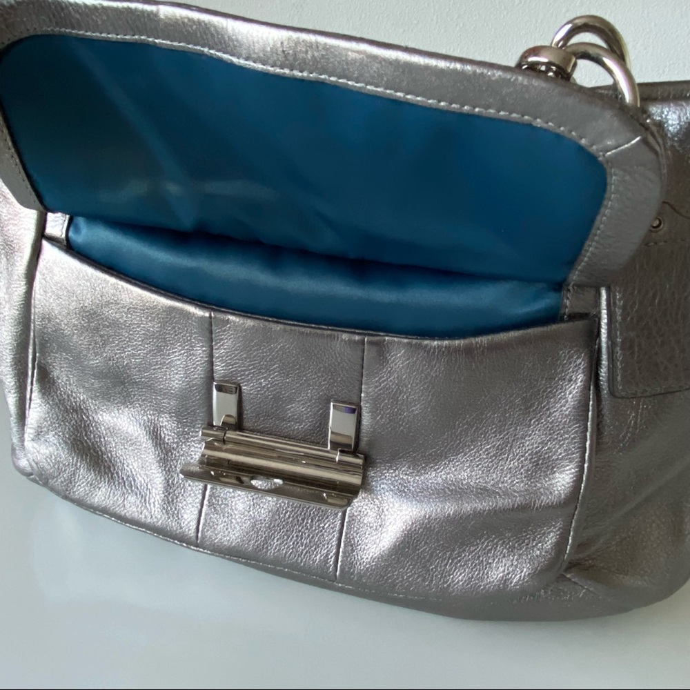 COACH Kristen leather zip top tote. Gunmetal/silver, metallic - Picture 6 of 15